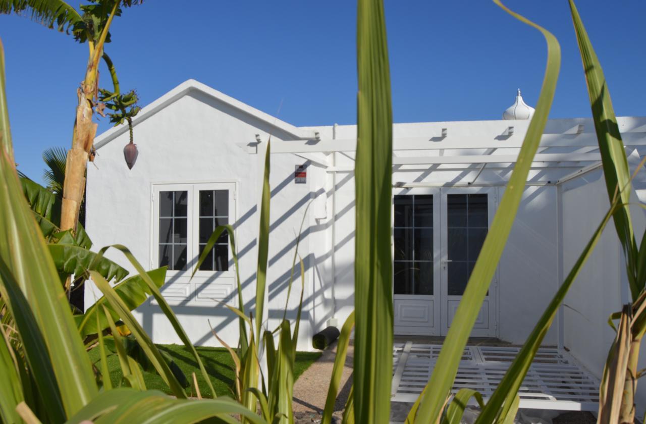 Villas Lanzasuites (Adults Only) Плая Бланка Екстериор снимка