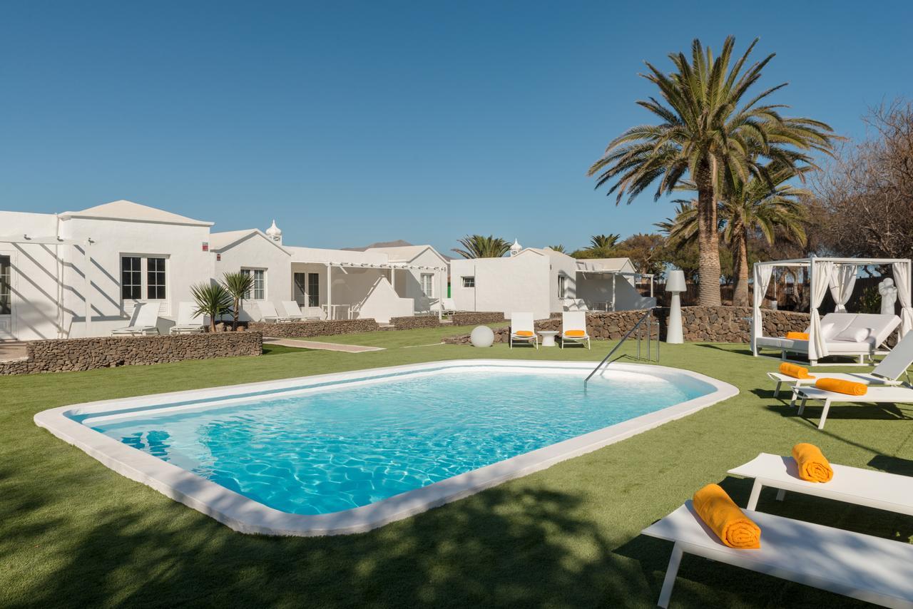 Villas Lanzasuites (Adults Only) Плая Бланка Екстериор снимка