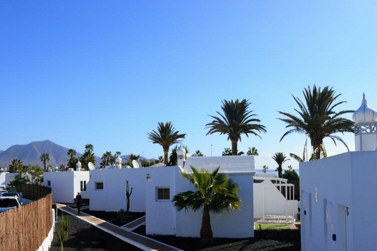 Villas Lanzasuites (Adults Only) Плая Бланка Екстериор снимка