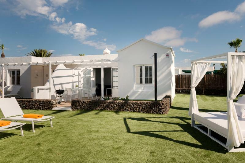 Villas Lanzasuites (Adults Only) Плая Бланка Екстериор снимка